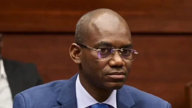 Mali Defense Minister Killed: рдХрд╛рдЯреА рдорд┐рд▓рд┐рдЯреНрд░реА рдмреЗрд╕ рдкрд░ рдЦреВрдиреА рддрд╛рдВрдбрд╡