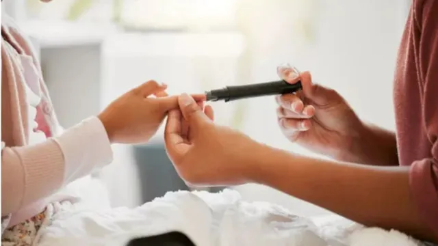 Free Type 1 Diabetes Treatment: рдмрдЪреНрдЪреЛрдВ рдХреЗ рд▓рд┐рдП рднрд╛рд░рдд рд╕рд░рдХрд╛рд░ рдХрд╛ рдмреЬрд╛ рдлреИрд╕рд▓рд╛, рдЕрдм рдореБрдлреНрдд рд╣реЛрдЧрд╛ рдЗрд▓рд╛рдЬ!